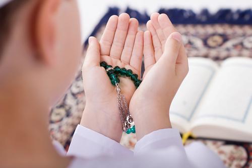 muslim-praying